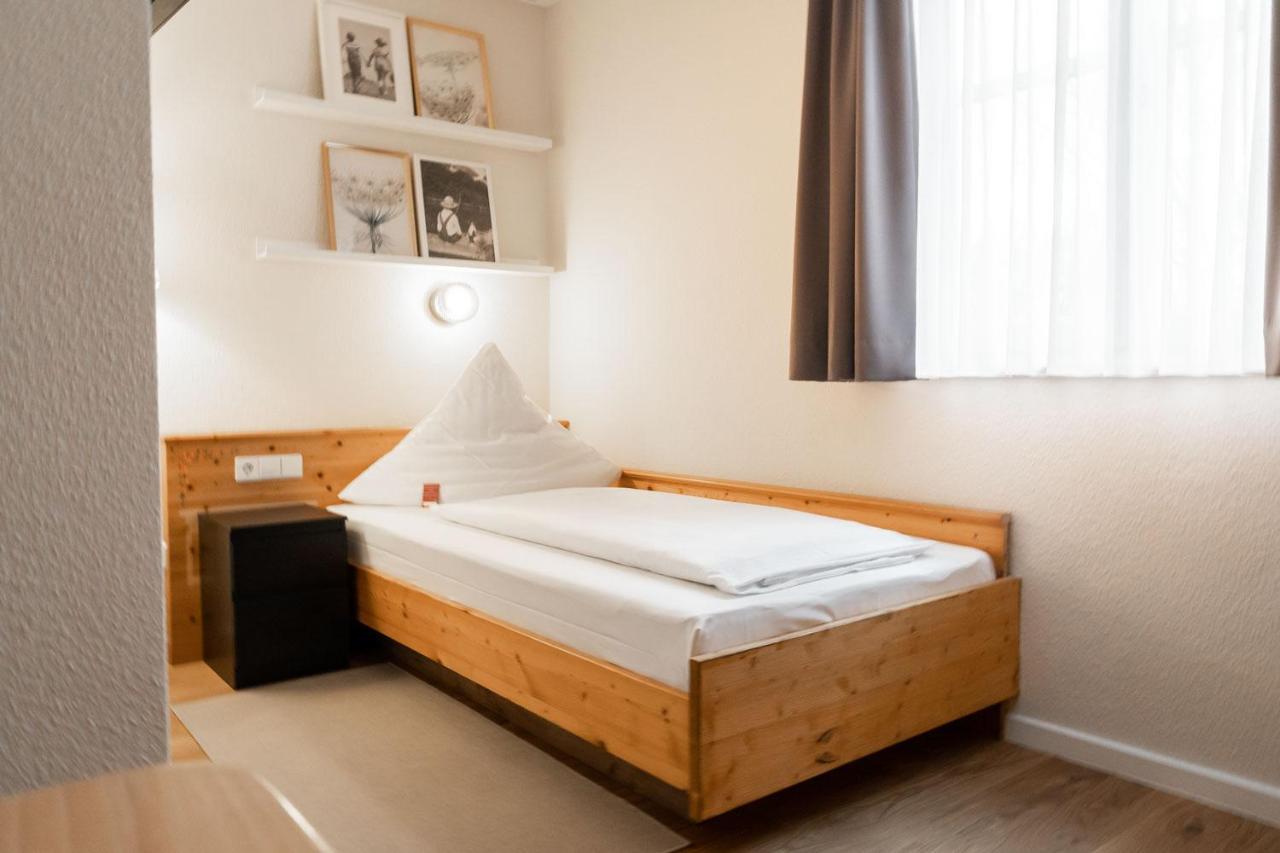 Hotel Beim Schupi Karlsruhe Ngoại thất bức ảnh