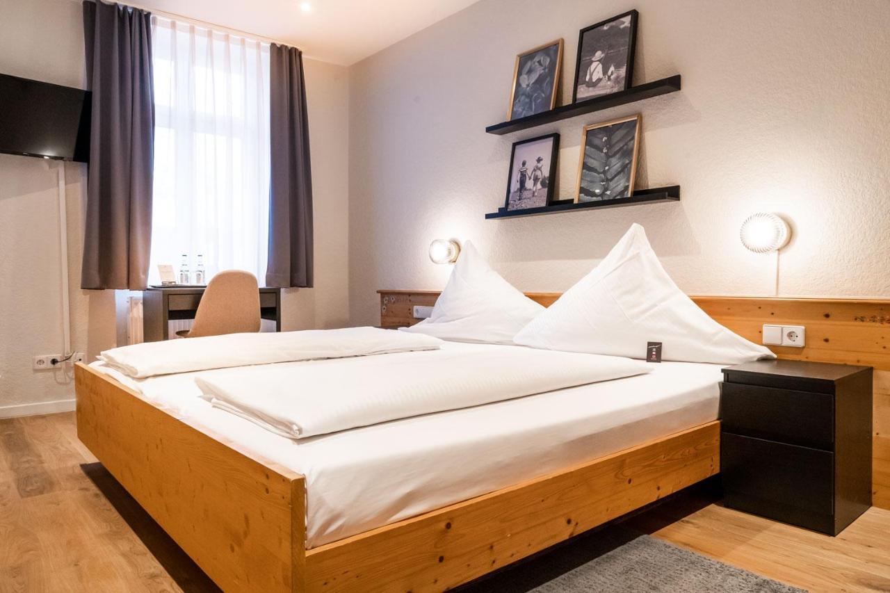 Hotel Beim Schupi Karlsruhe Ngoại thất bức ảnh