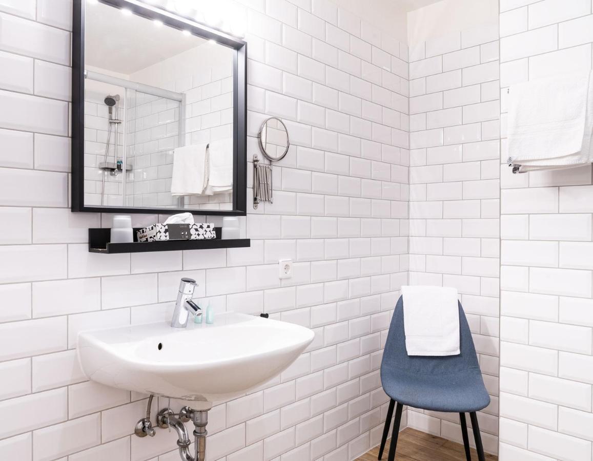 Hotel Beim Schupi Karlsruhe Ngoại thất bức ảnh