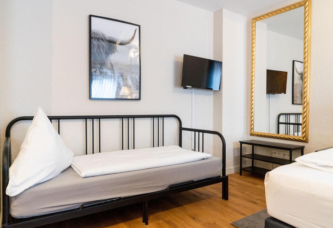 Hotel Beim Schupi Karlsruhe Ngoại thất bức ảnh