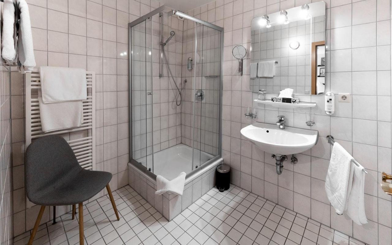 Hotel Beim Schupi Karlsruhe Ngoại thất bức ảnh