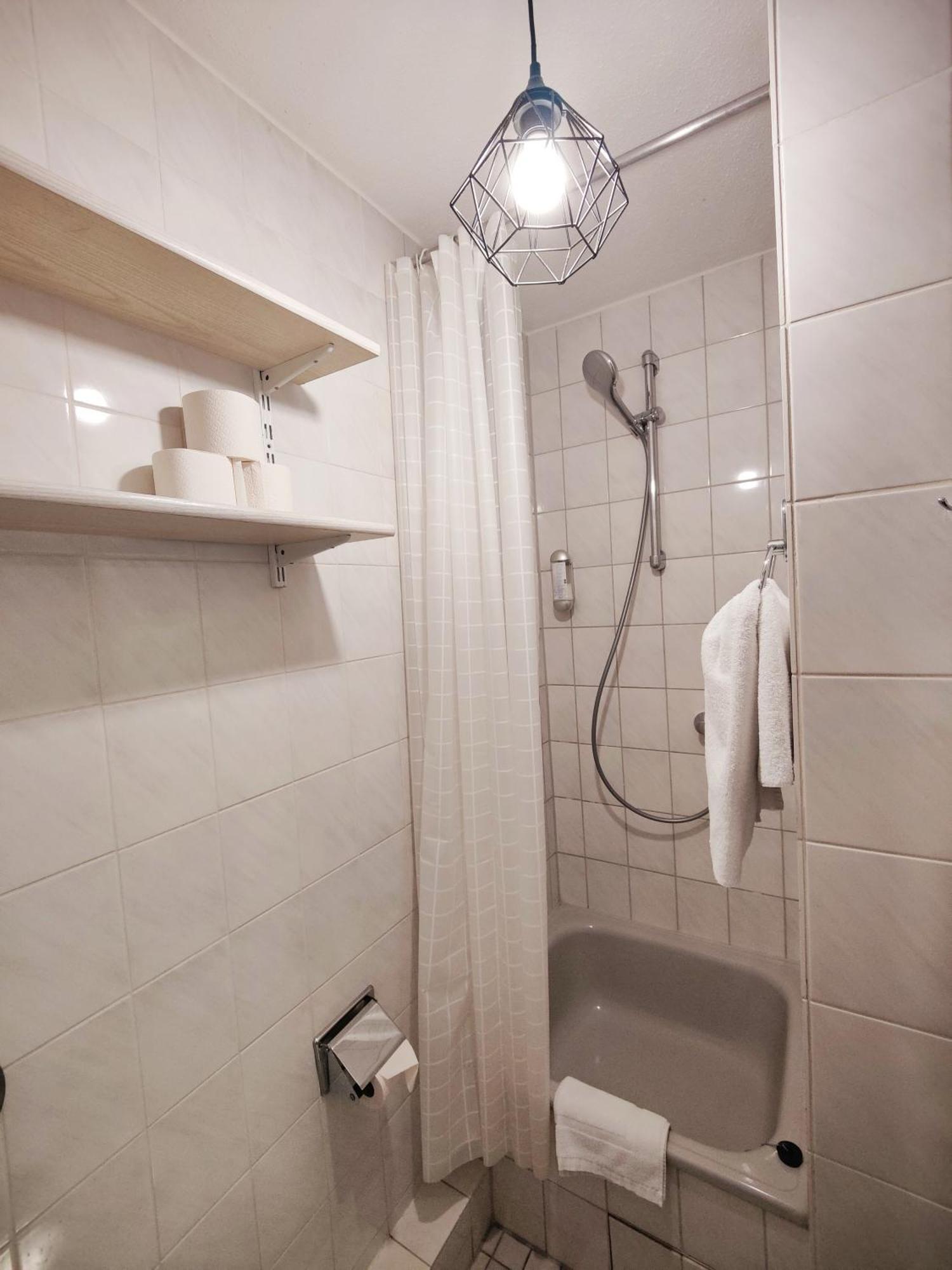 Hotel Beim Schupi Karlsruhe Ngoại thất bức ảnh